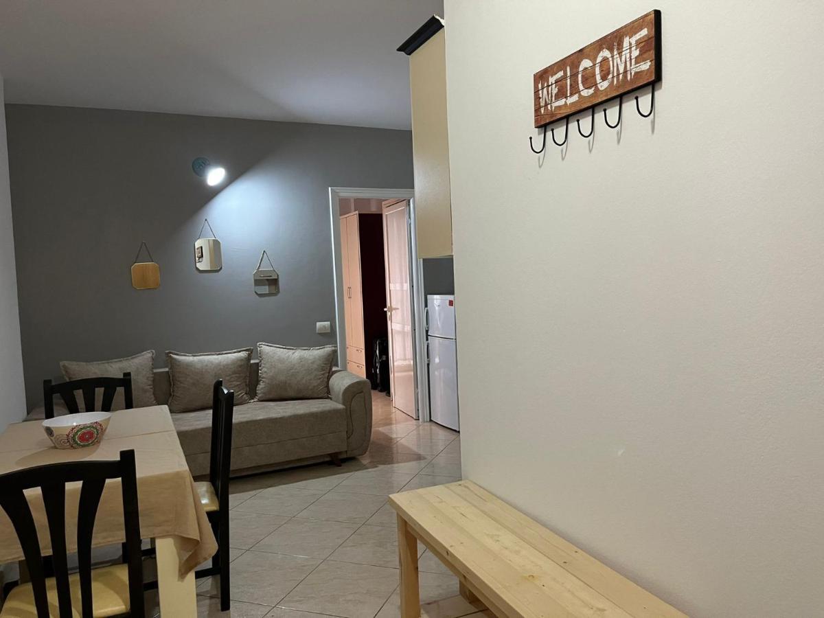 Lungomare Vlore Con Garage Privato 2 Apartment Exterior photo
