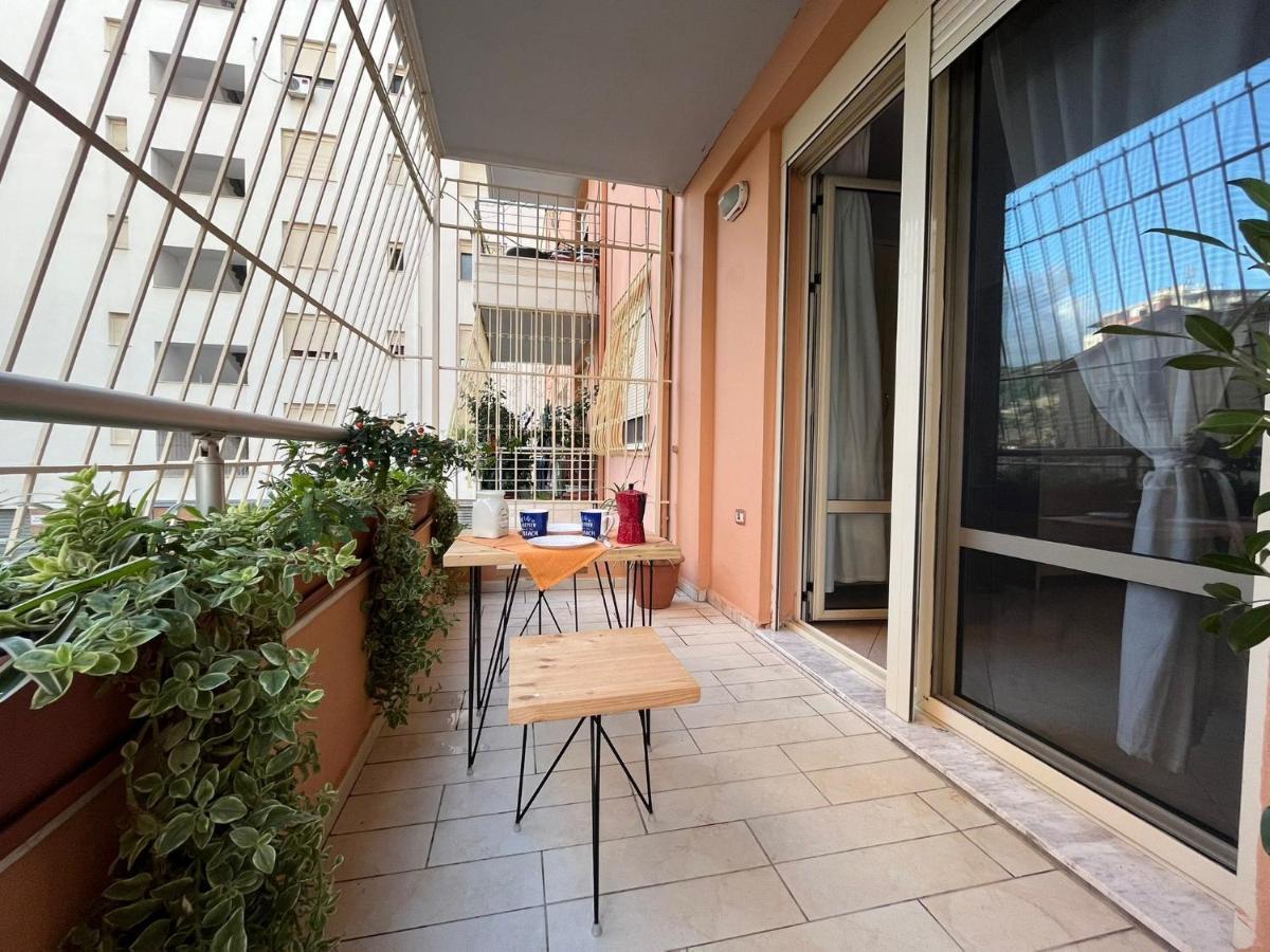 Lungomare Vlore Con Garage Privato 2 Apartment Exterior photo