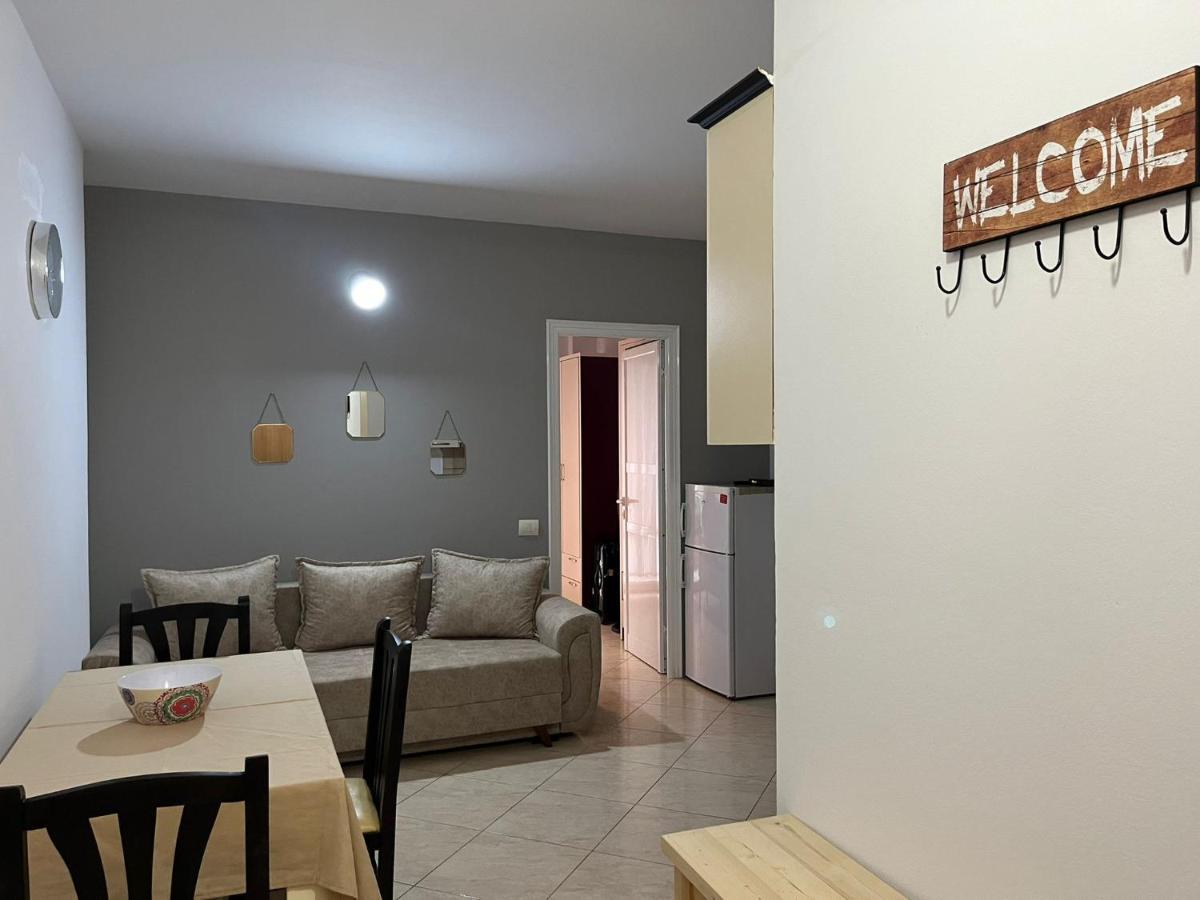 Lungomare Vlore Con Garage Privato 2 Apartment Exterior photo